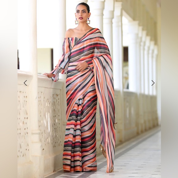 Dresses & Skirts - Saree